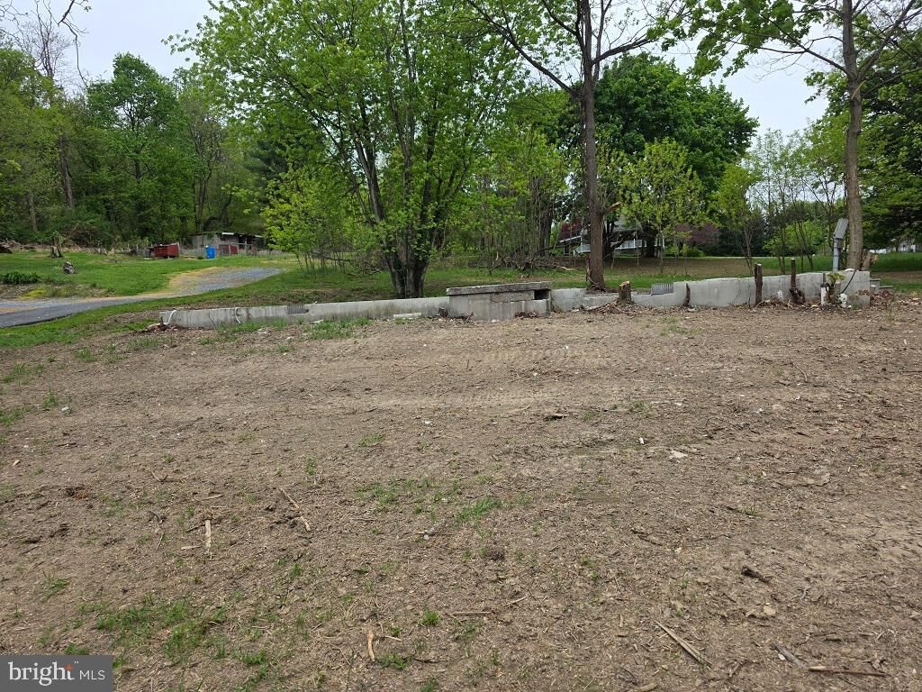 Property Photo: 604 S Mountain Road PA 17019