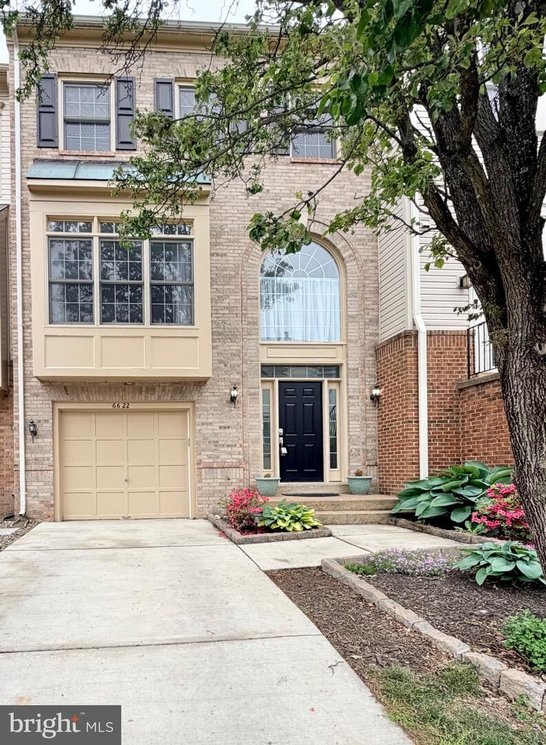 Property Photo:  6622 Frost Lake Lane  VA 22315 