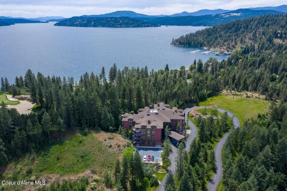 Property Photo:  1700 E Tower Pt Apt 305  ID 83814 