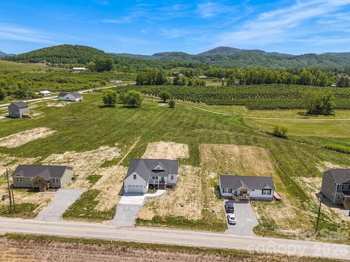 Property Photo:  654 Beehive Road  NC 28792 