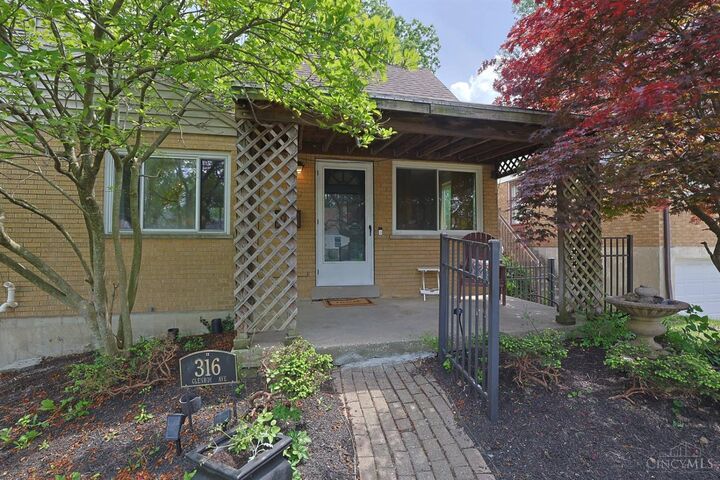 Property Photo: 316 Glenroy Avenue OH 45233