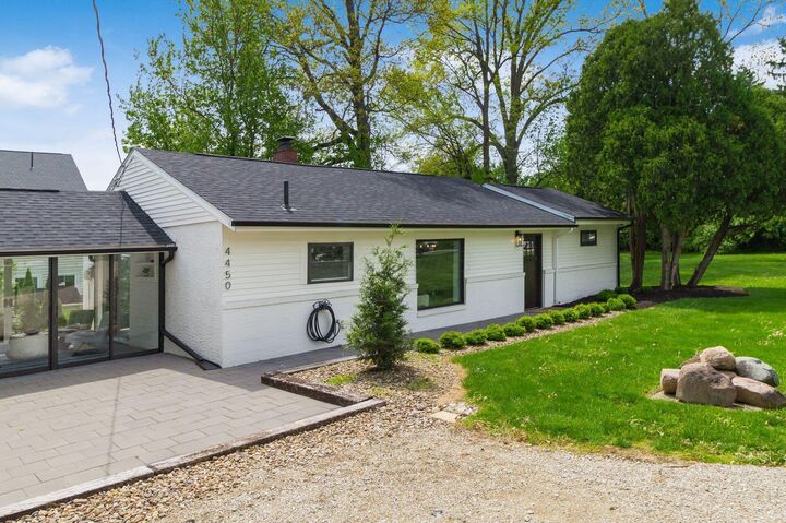 Property Photo:  4450 E Johnstown Road  OH 43230 
