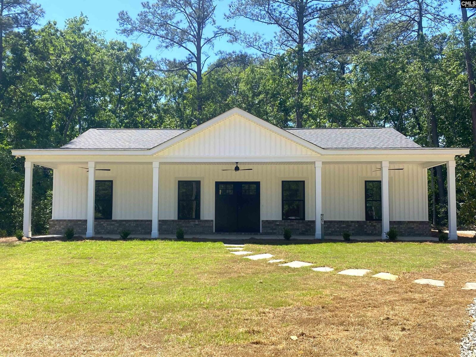 Property Photo:  207 Pinetree  SC 29070 