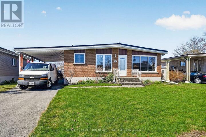 Property Photo:  417 Beach Avenue  ON K6H 5P3 