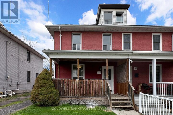 Photo de la propriété:  112 Agnes Street 2  ON L1G 1V4 