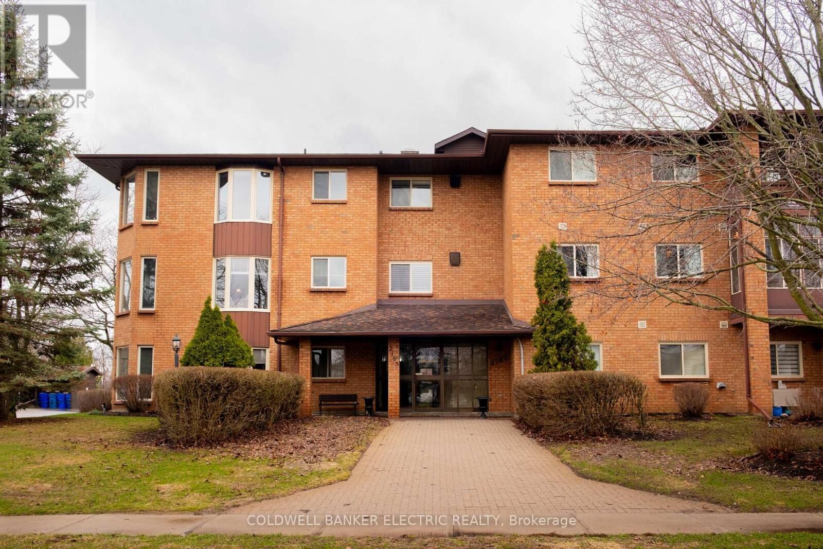 Property Photo:  2185 Walker Avenue 105  ON K9L 1T6 