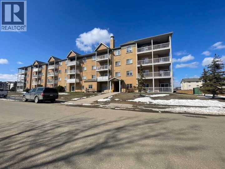 Property Photo:  6802 42 Street  AB T9V 2H5 