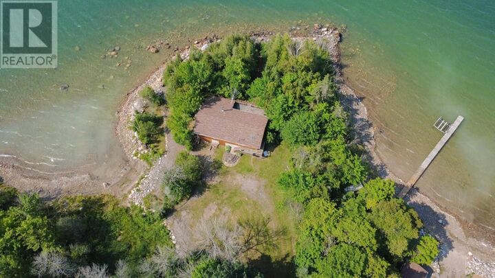 305 Copper Bay Rd — photo 1