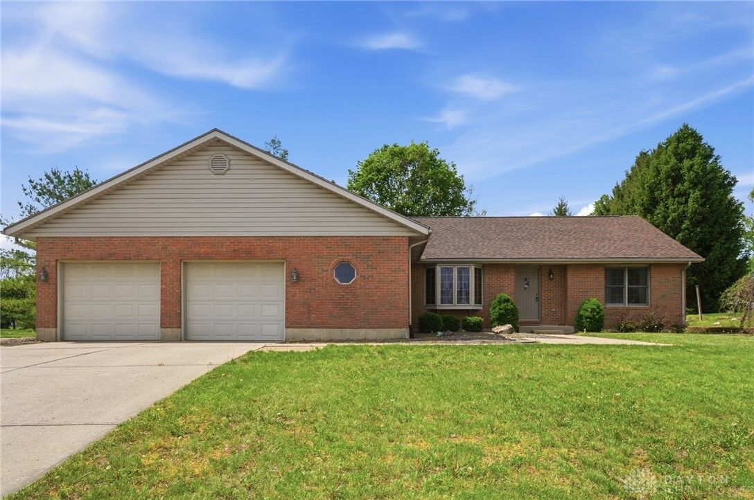 Property Photo:  1269 Stephenson Drive  OH 45373 