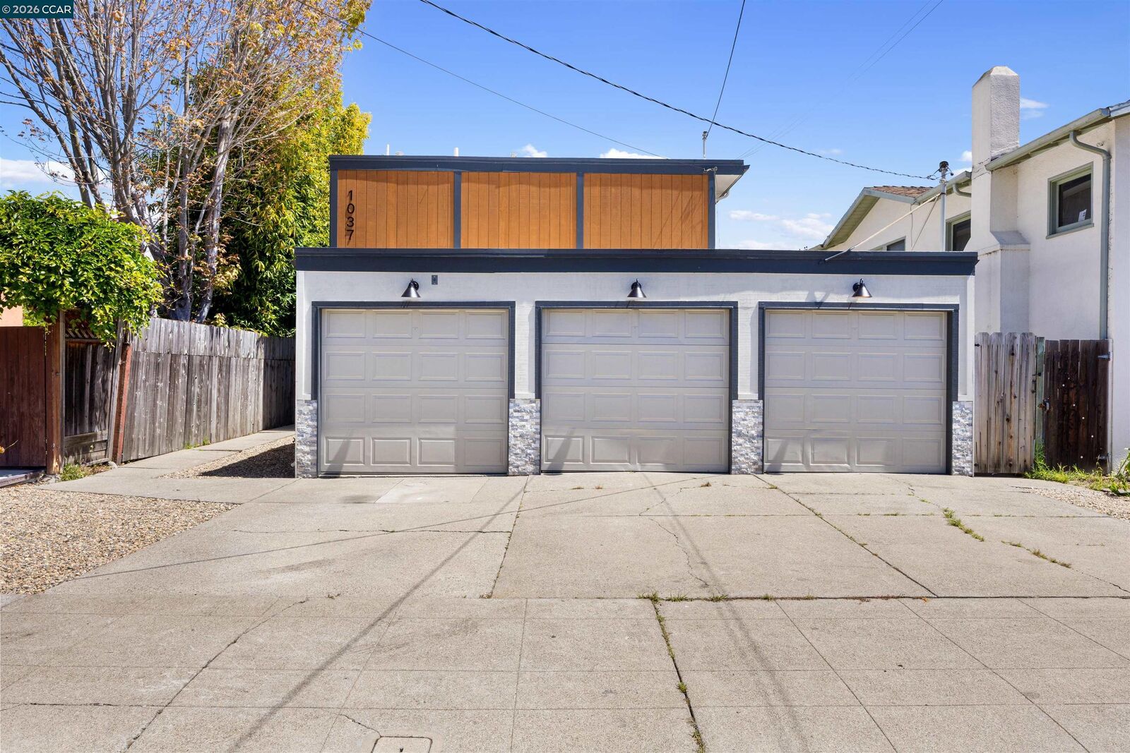 Property Photo:  1037 Stannage Ave  CA 94706 
