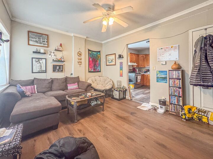 Property Photo:  1765 Madison Street  IA 52001 