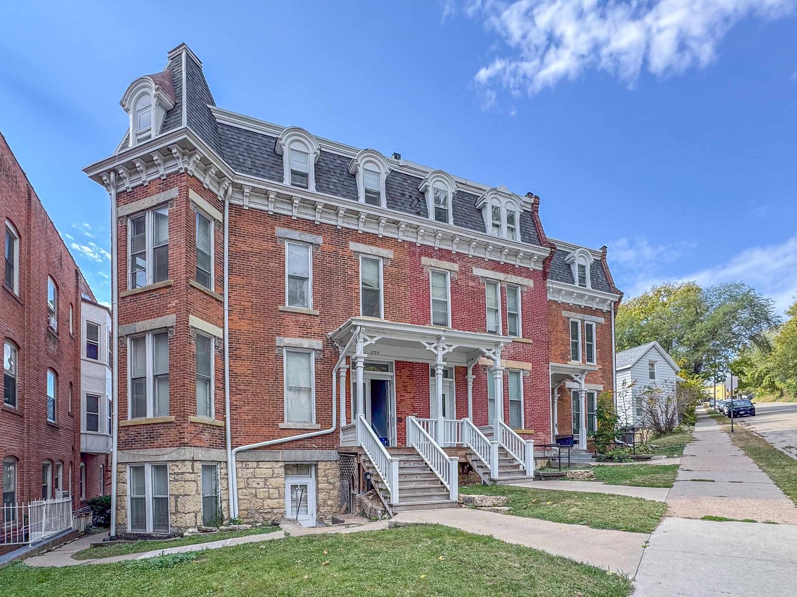 Property Photo:  1735 Madison Street 1737 &Amp 1745 Madison St  IA 52001 