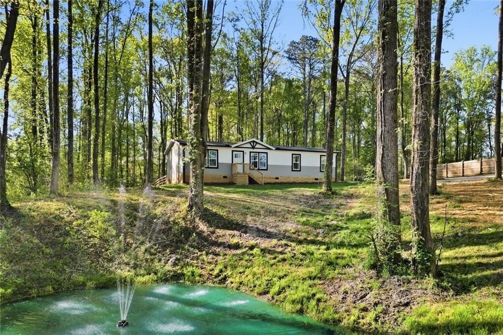 Property Photo:  1836 Highway 136 Connector  GA 30175 