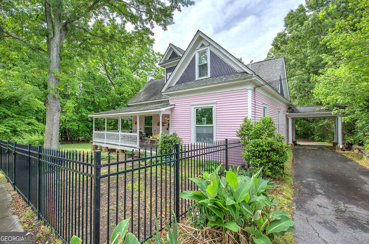 Property Photo:  167 Carrollton Street  GA 30182 