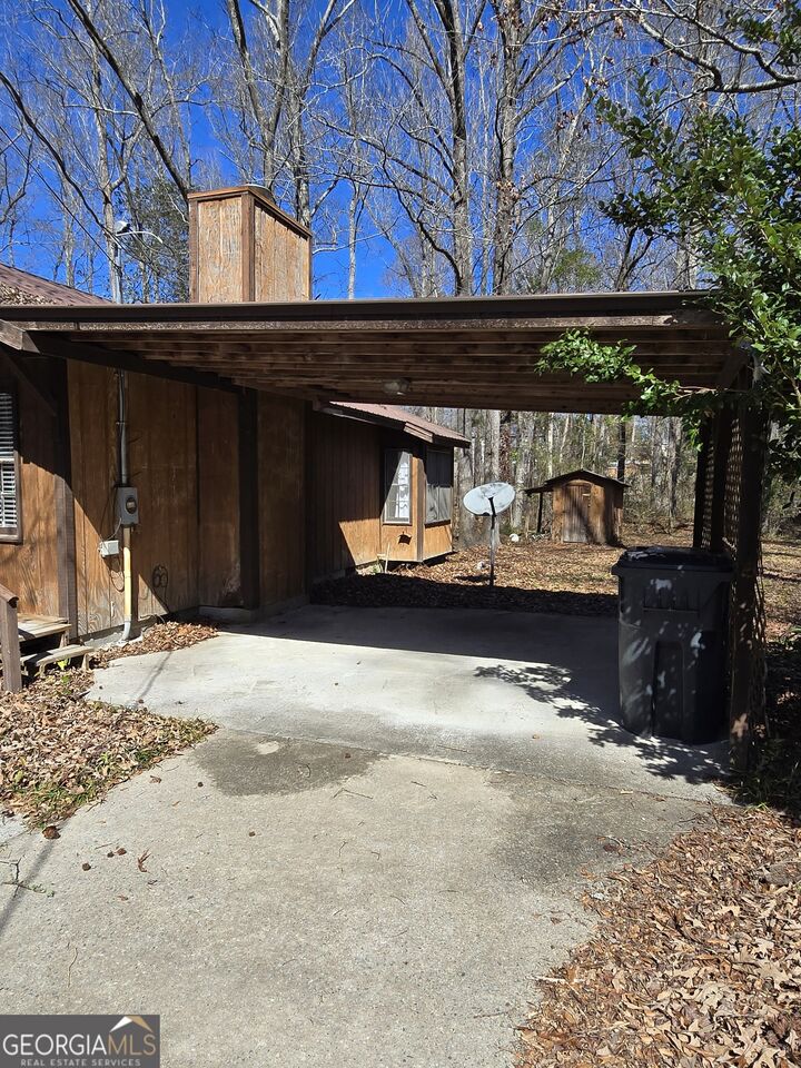 Property Photo:  166 Lakeshore Drive N  GA 31031 