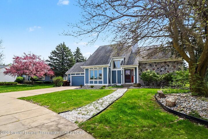 Property Photo:  4915 Aspen Drive  MI 48917 