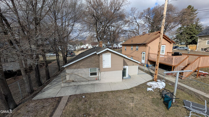 Property Photo:  509 N 15th Street  ND 58501 