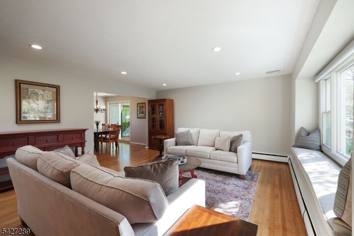 Property Photo:  38 Genesee Trail  NJ 07090 