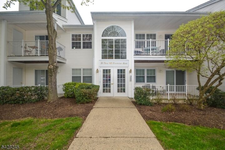 Property Photo:  33 Crestview Ln  NJ 07856 