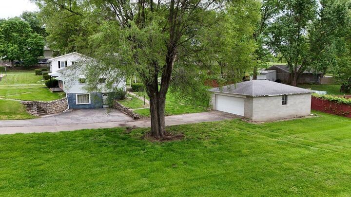 Property Photo:  2802 Blackwell Road  MO 64506 