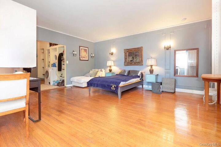 Property Photo:  151 Centre Avenue 4B  NY 10805 