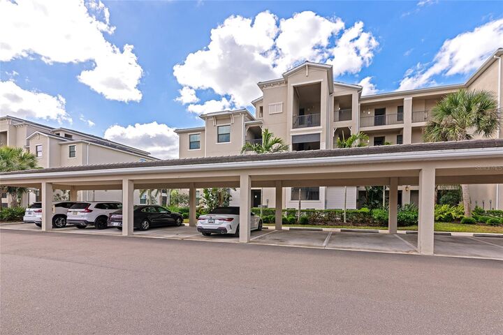 Property Photo:  18008 Gawthrop Drive 101  FL 34211 