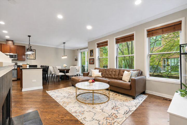 Property Photo:  1012 S Loomis Street D  IL 60607 