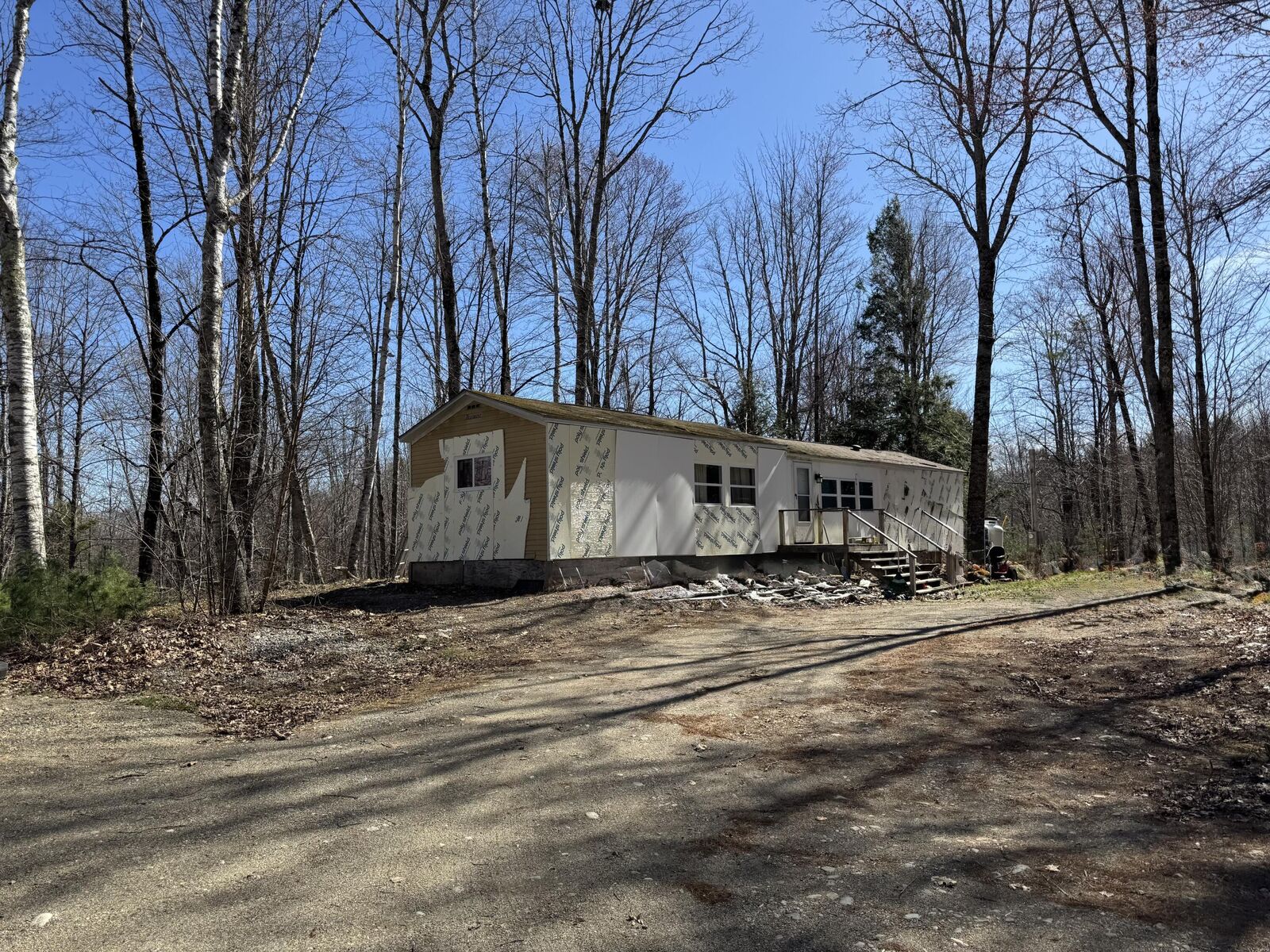 Property Photo: 330 Old County Road ME 04574