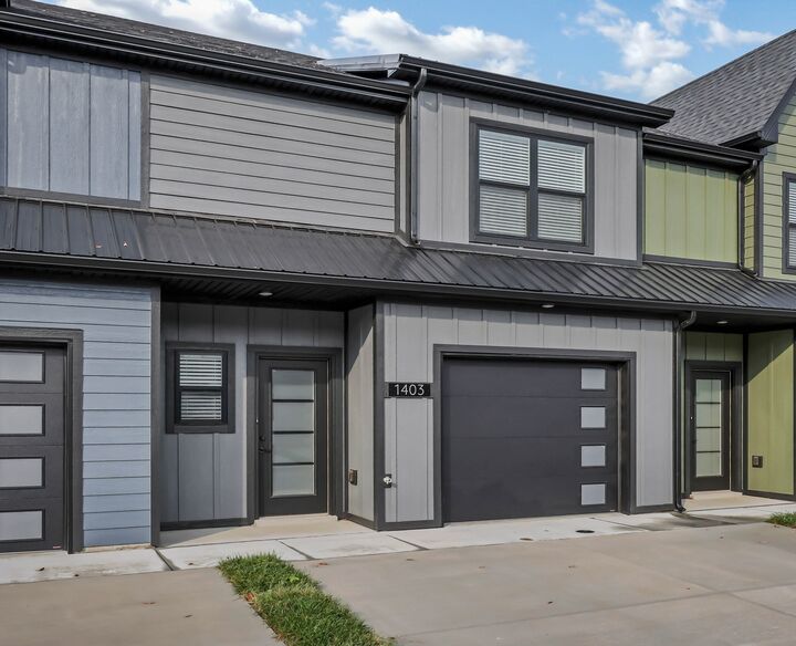 Property Photo:  1403 Jonathan Wade Circle  TN 37043 