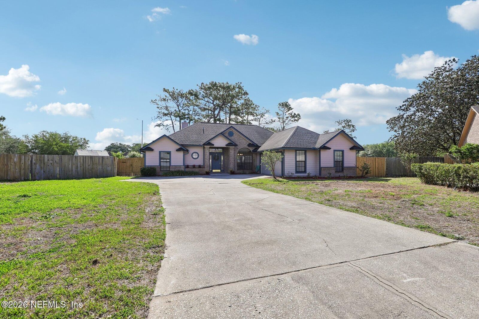 Property Photo:  8869 Country Bend Circle  FL 32244 