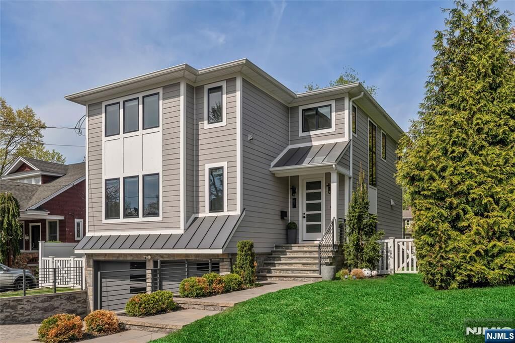 Property Photo:  67 Westervelt Place  NJ 07626 