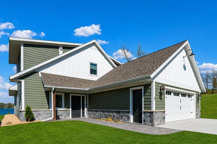 Property Photo:  2405 S Le Homme Dieu Drive NE 3  MN 56308 