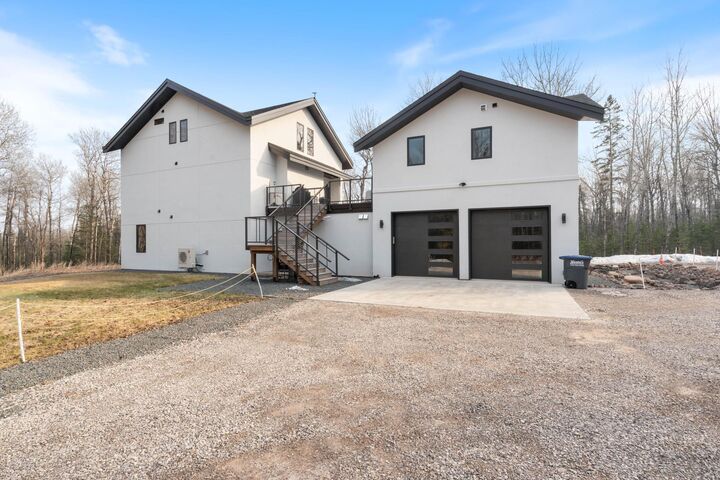 Property Photo:  5140 Lakewood Road  MN 55804 