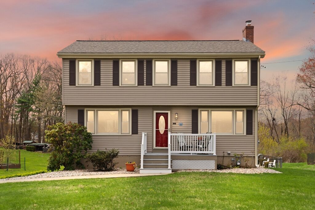 Property Photo:  105 Greenmeadow Drive  MA 01876 
