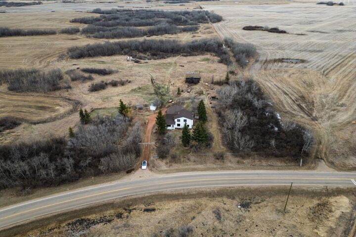 Property Photo: 43040 Hwy 855 AB T0B 2M1