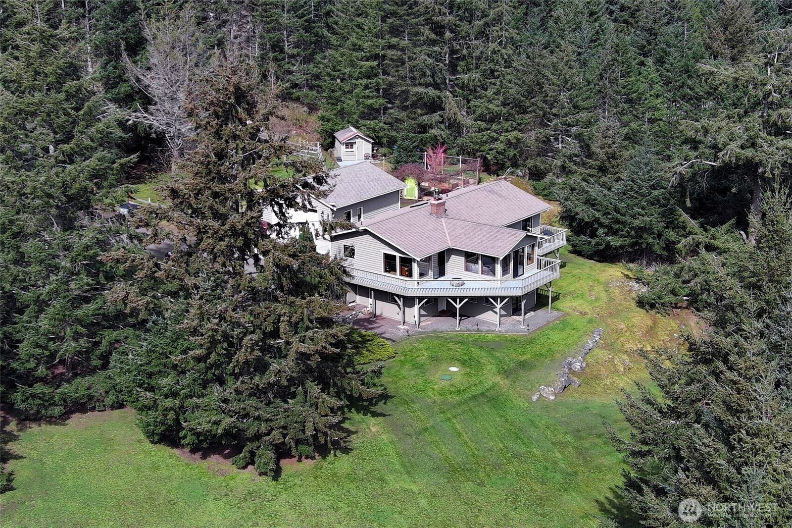 Property Photo:  222  Oak Hill Drive  WA 98250 