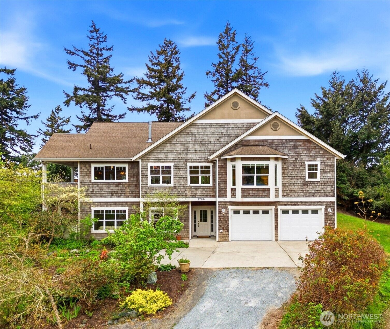 Property Photo: 2780 S Utopian Way WA 98282