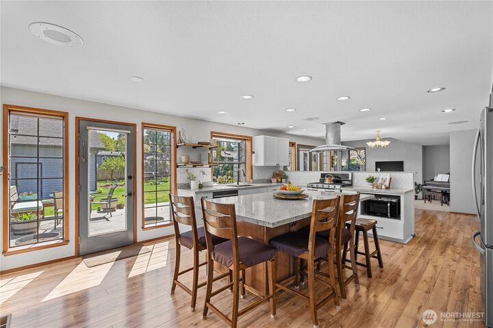 Property Photo: 3521 S 280th Street WA 98001