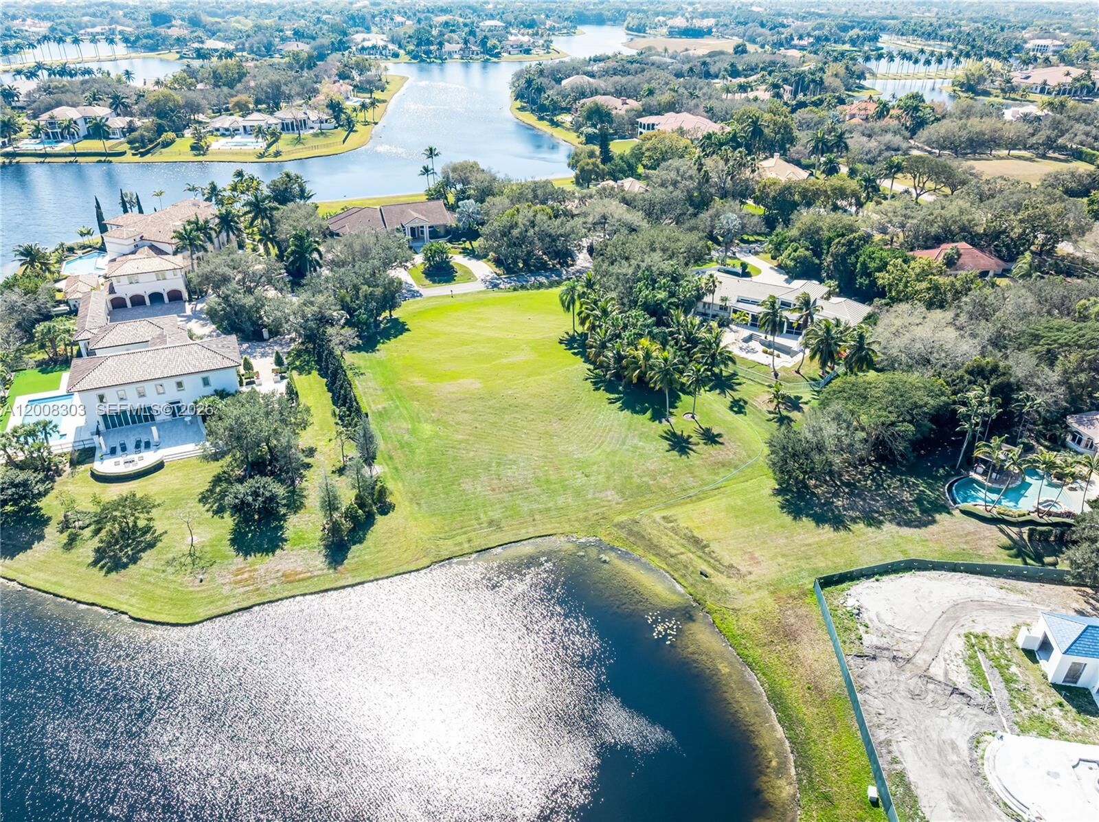 Property Photo:  3020 Sorrel Ct  FL 33331 