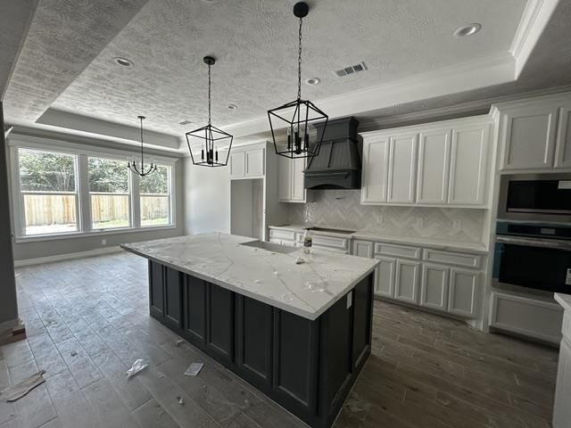 Property Photo: 7935 Farrah Street TX 77707