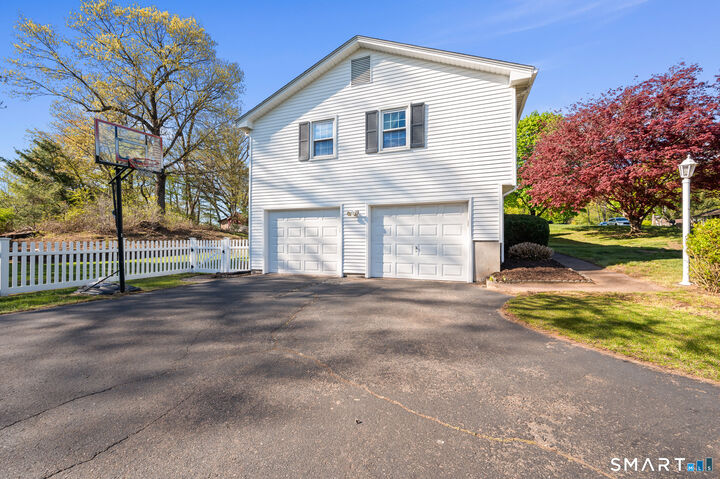 Property Photo:  136 Murielle Drive  CT 06074 