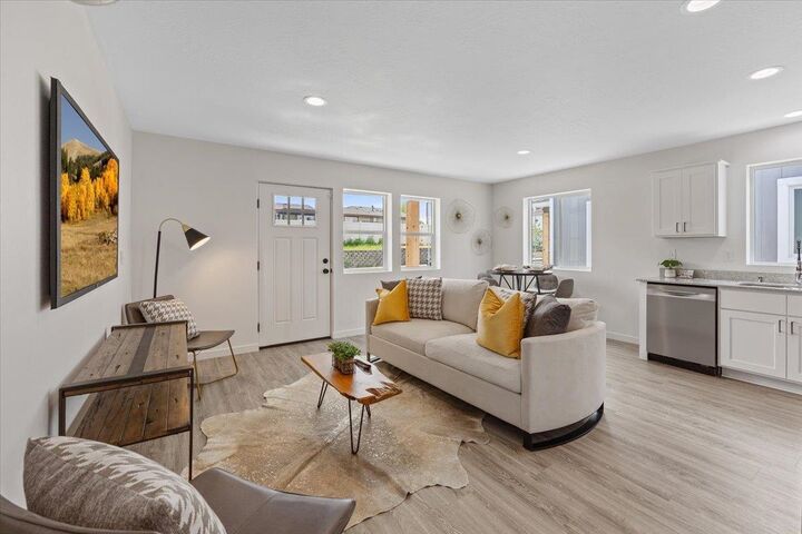 Property Photo:  1912 W Buckeye Ave Units A &Amp B  WA 99205 