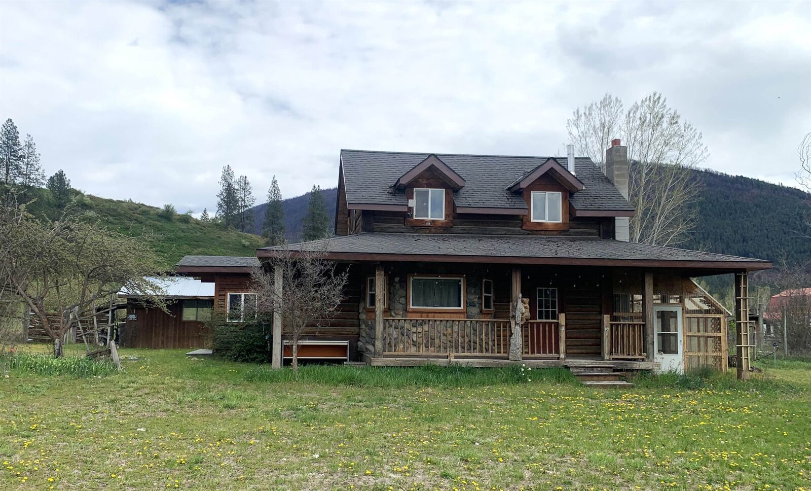 Property Photo:  3383 Hwy 25 N #16 Hwy  WA 99157 