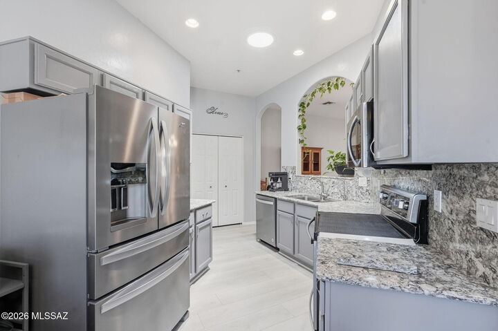 Property Photo:  2452 S Orchard View Drive  AZ 85614 