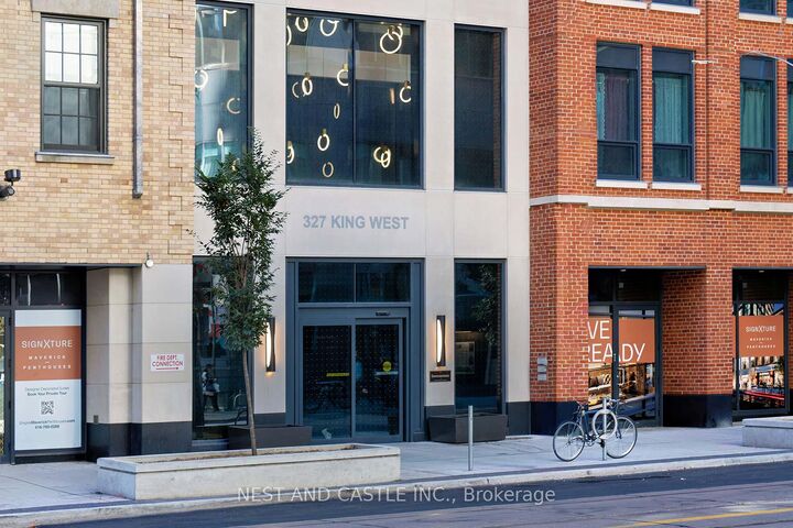 Property Photo: 327 King Street W 4104 ON M5V 1J9