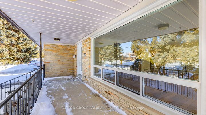 Property Photo: 129 Crestwood Road ON L4J 1A7