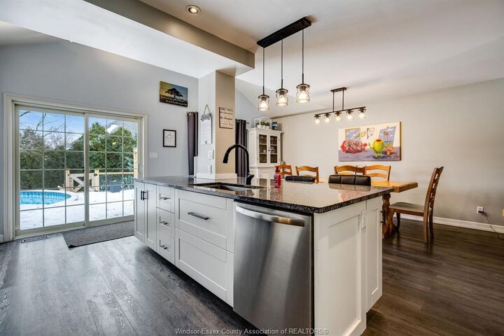Property Photo: 7 Stockwell Crescent ON N0R 1B0
