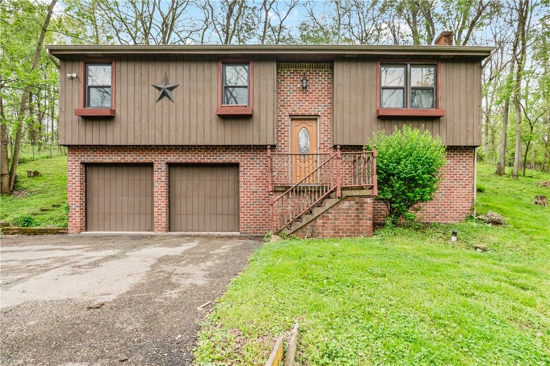 Property Photo:  1920 Route 519  PA 15317 