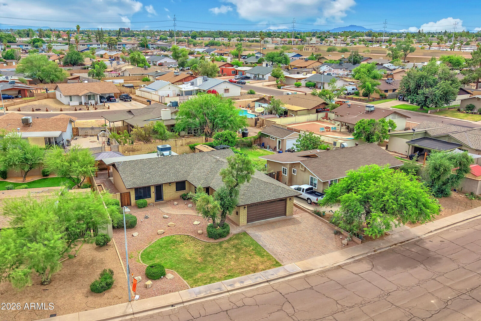 Property Photo:  3909 S Roosevelt Street  AZ 85282 