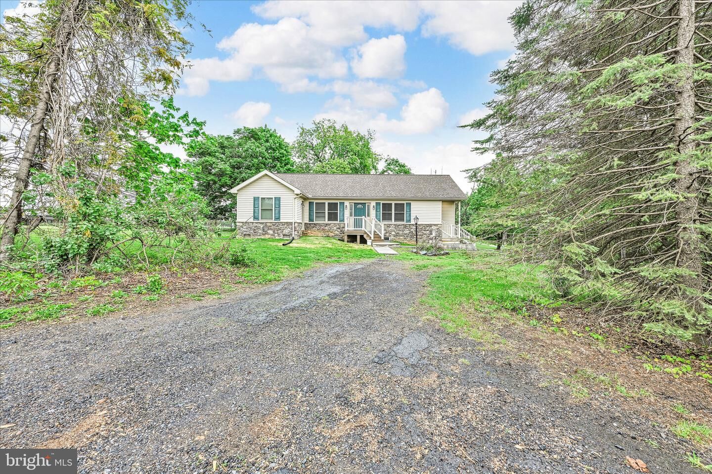 Property Photo:  720 Kimmerlings Road  PA 17046 
